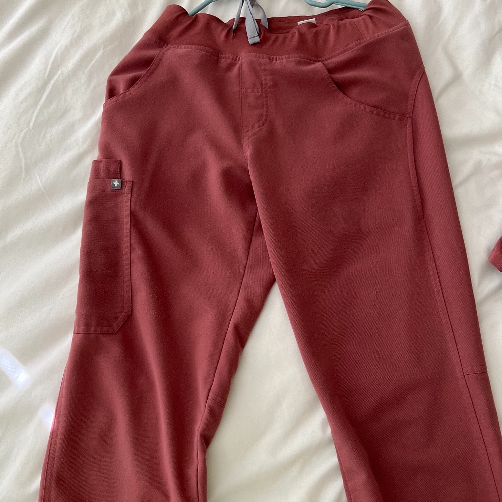 FIGS Scrubs : Women Pants Kade Cargo Mauve Size XS
